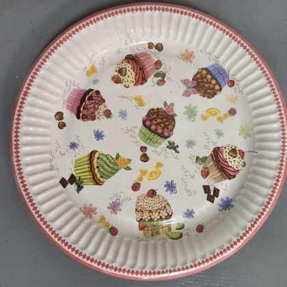 Popierinės lėkštutės "keksiukas" 8vnt/18cm